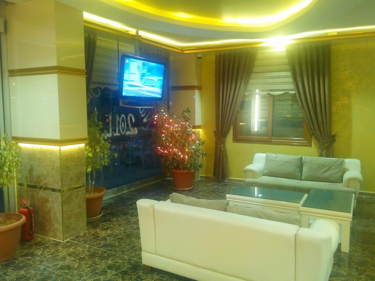 Ugur Otel Mersin  Extérieur photo