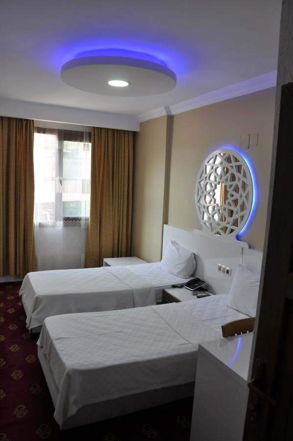 Ugur Otel Mersin  Extérieur photo