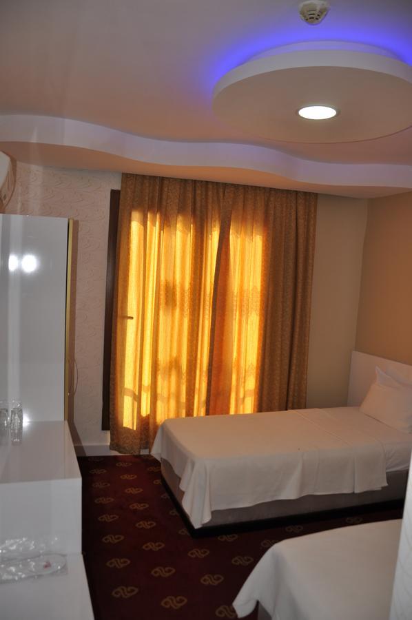 Ugur Otel Mersin  Extérieur photo
