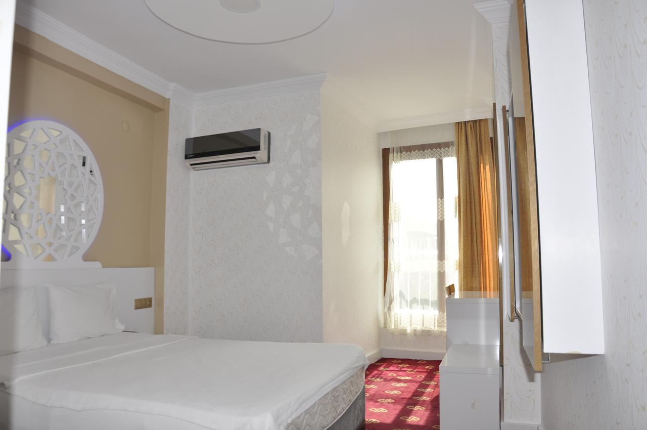 Ugur Otel Mersin  Extérieur photo
