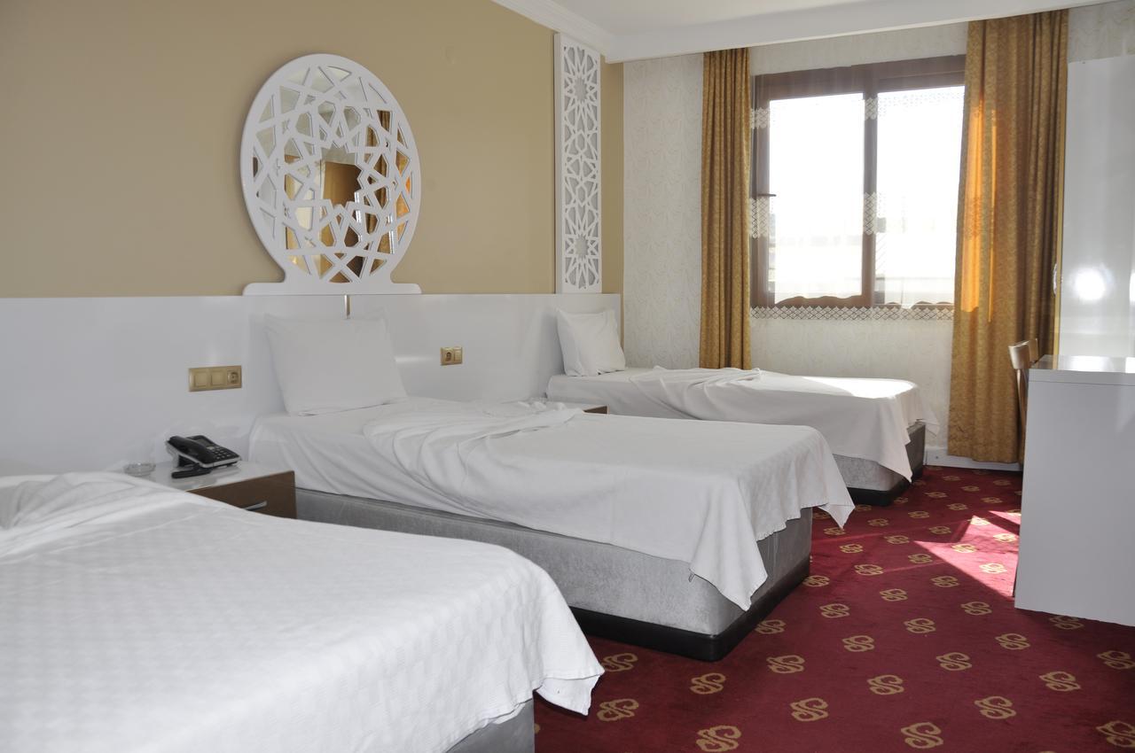 Ugur Otel Mersin  Extérieur photo