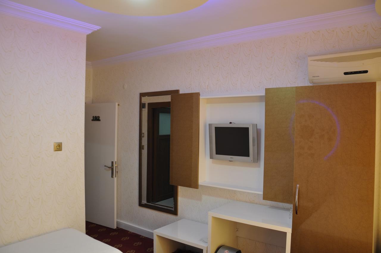 Ugur Otel Mersin  Extérieur photo