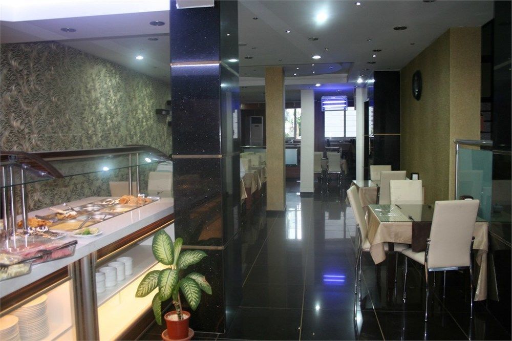 Ugur Otel Mersin  Extérieur photo